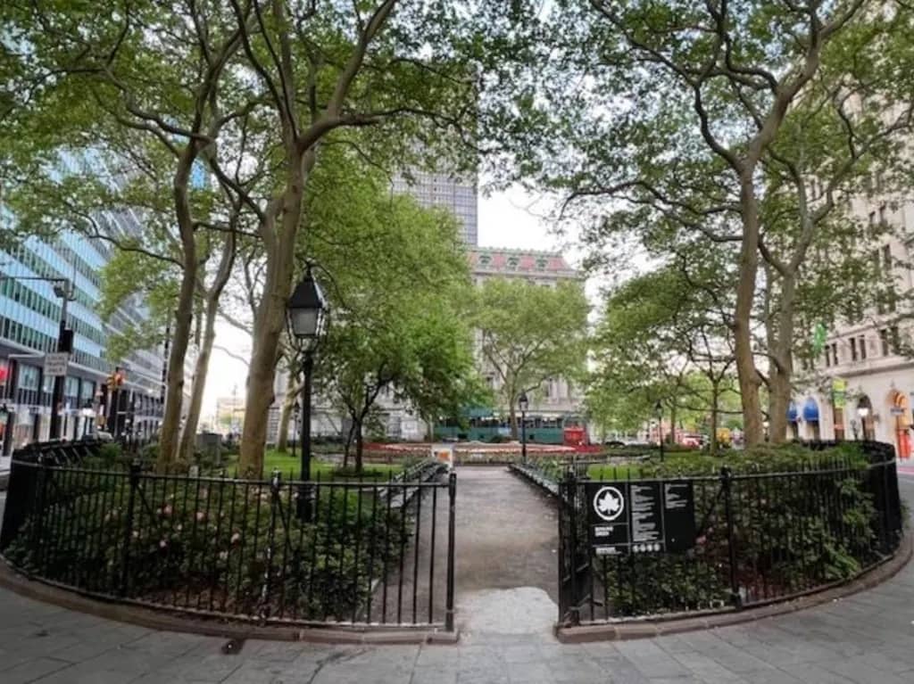 Wall Street & Financial District